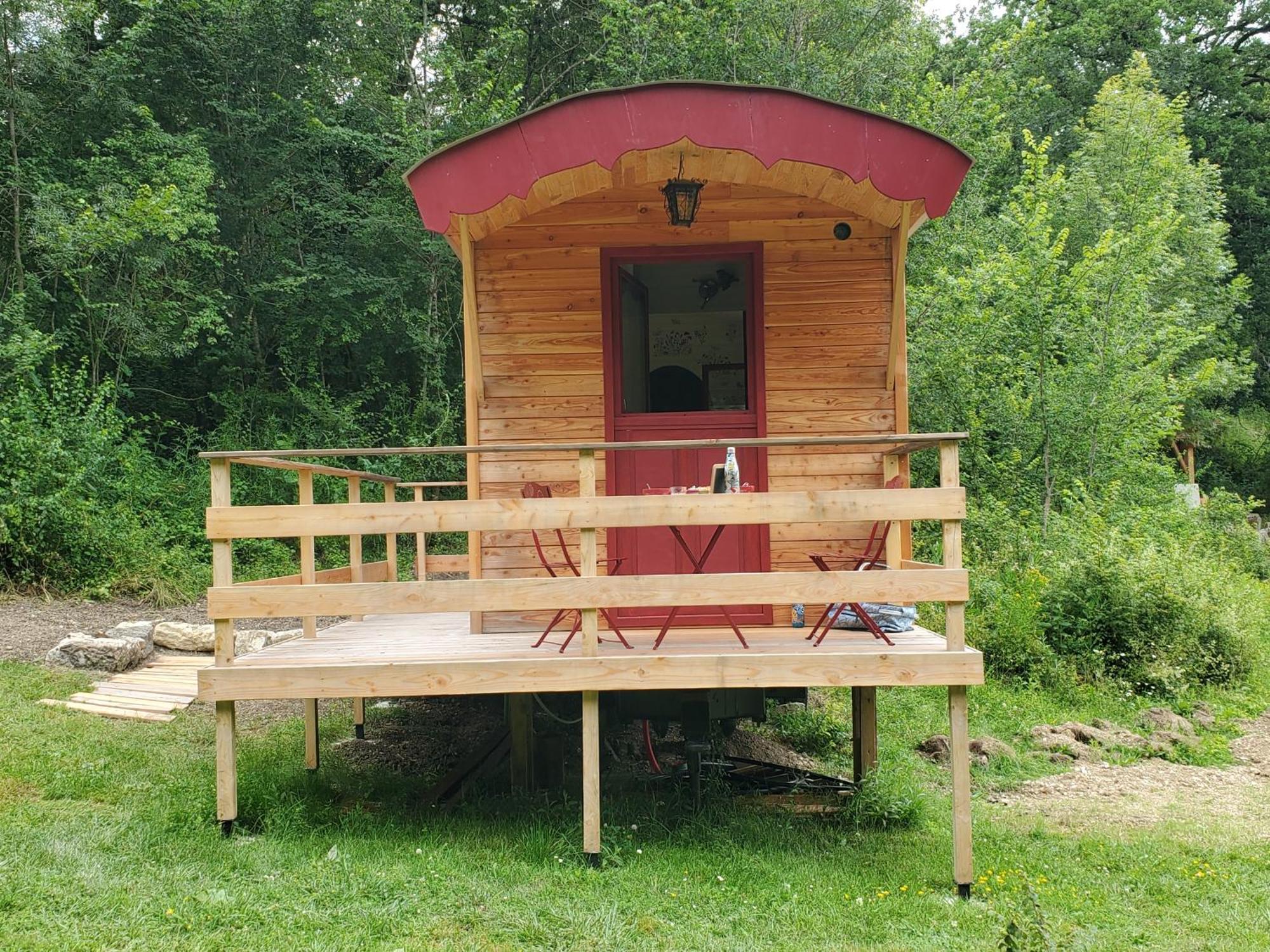 Le Val Du Pech Chantant Chambres D'Hotes Pern 外观 照片
